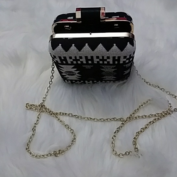 Handbag - Picture 5 of 5